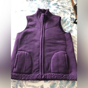Reversible deep purple winter vest